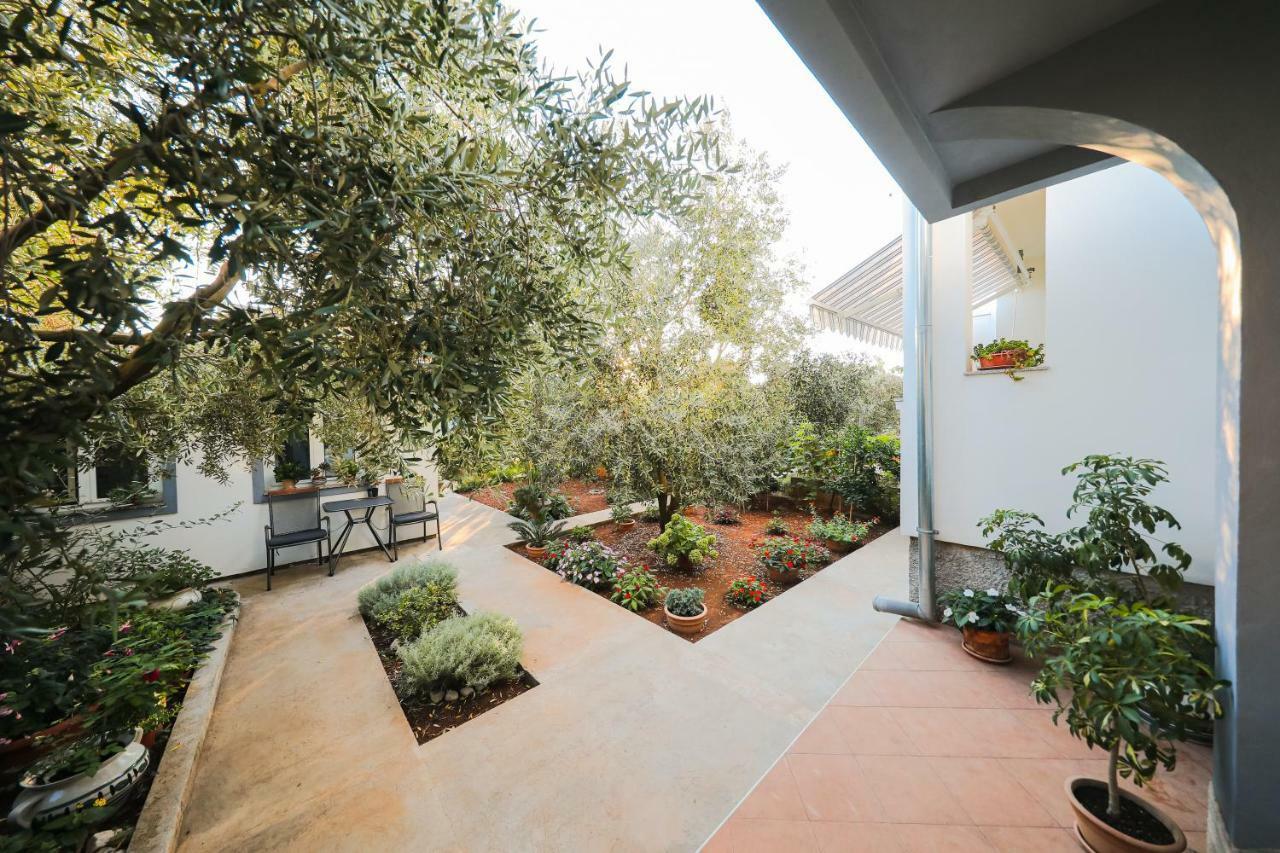 Apartman Antisin Zara Esterno foto