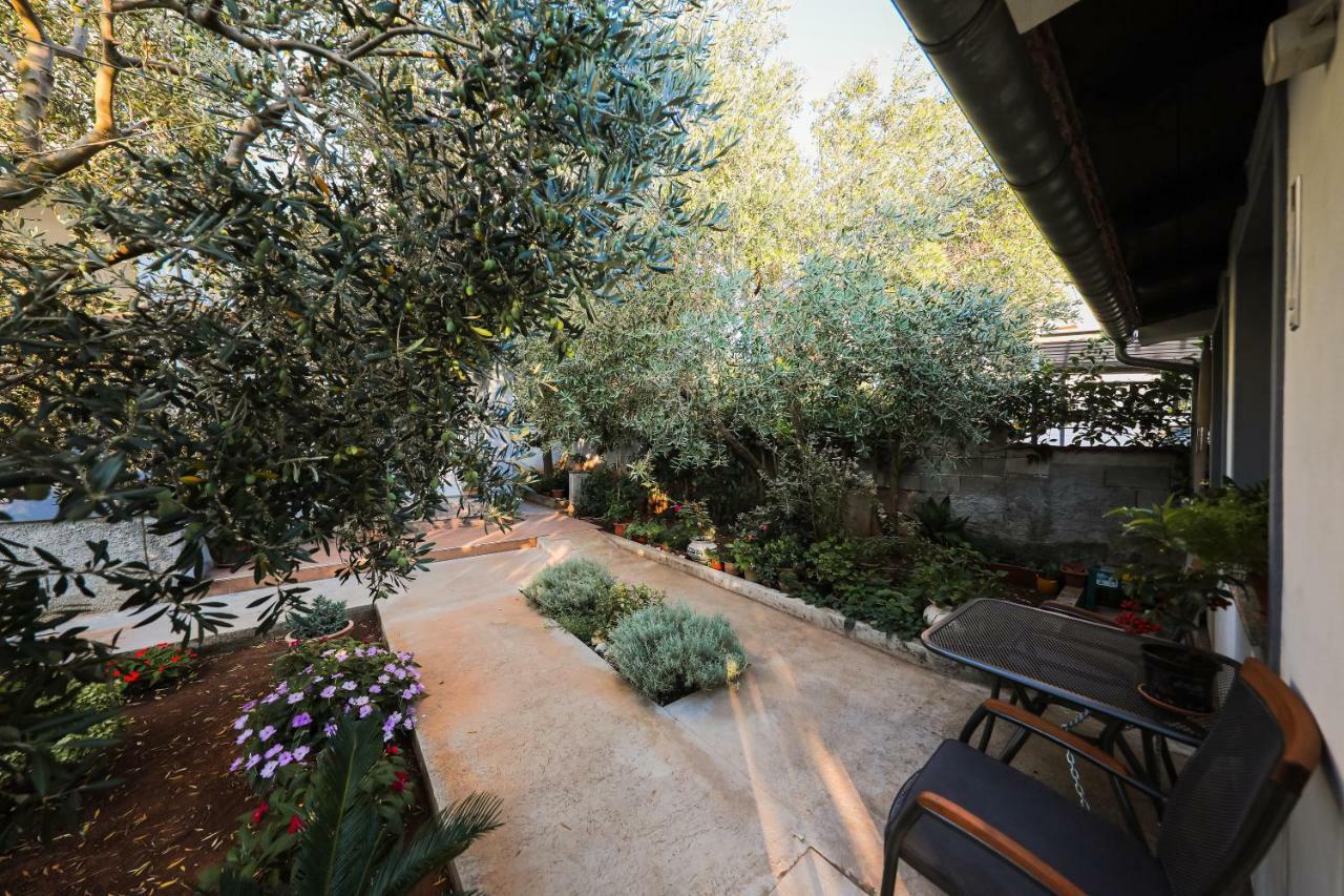 Apartman Antisin Zara Esterno foto