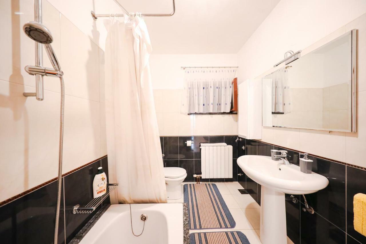 Apartman Antisin Zara Esterno foto