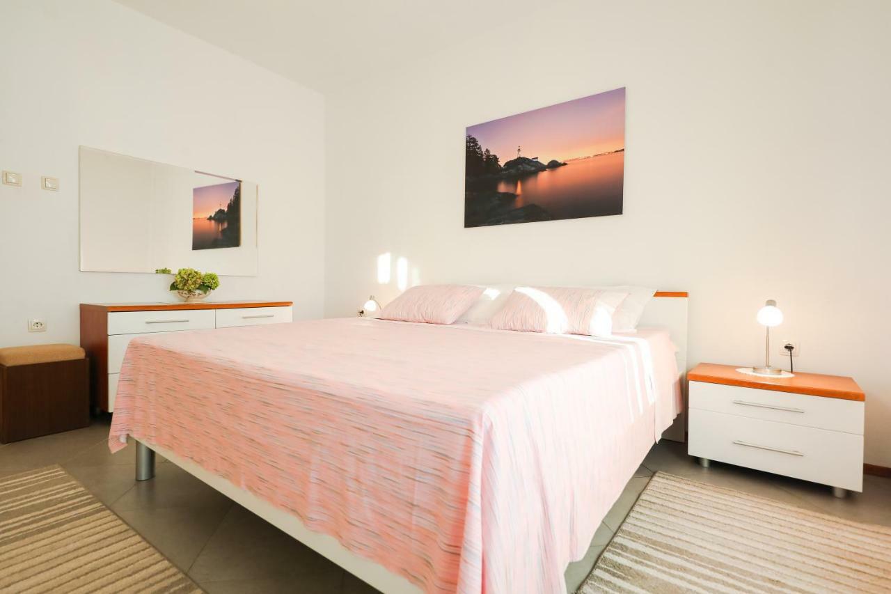 Apartman Antisin Zara Esterno foto
